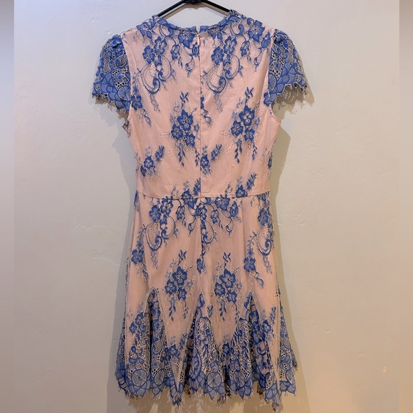 Bebe Valorie Blue Lace Godet Skater Dress. Women’s Size 6. Excellent Condition. - Picture 7 of 8